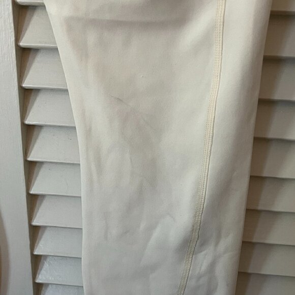 NWT Fabletics PureLuxe Oasis 7/8 pants medium women ivory oats - Picture 6 of 10
